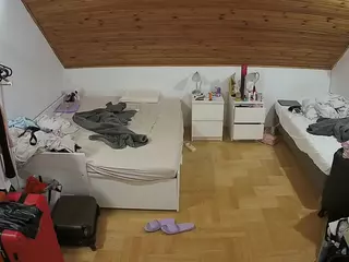 Julmodels Bedroom-B3's Live Sex Cam Show