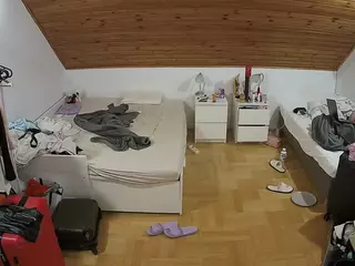 Julmodels Bedroom-B3's Live Sex Cam Show