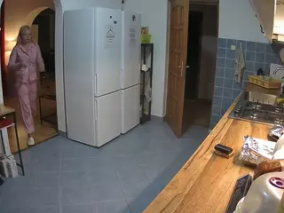 Julmodels Kitchen's Live Sex Cam Show