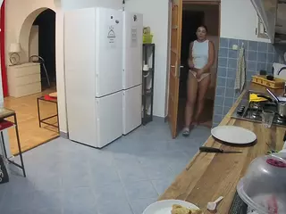 Julmodels Kitchen's Live Sex Cam Show