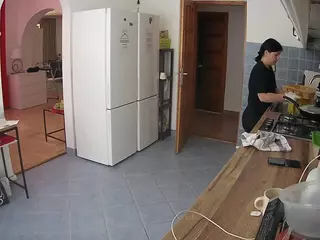 Julmodels Kitchen's Live Sex Cam Show
