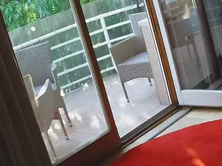 Julmodels Living-1's Live Sex Cam Show