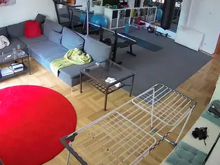 Julmodels Living-2's Live Sex Cam Show