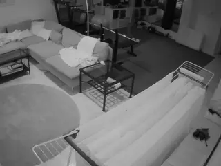 Julmodels Living-2's Live Sex Cam Show