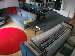 Julmodels Living-2's Live Sex Cam Show