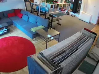 Julmodels Living-2's Live Sex Cam Show