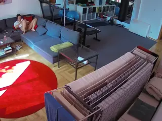 Julmodels Living-2's Live Sex Cam Show