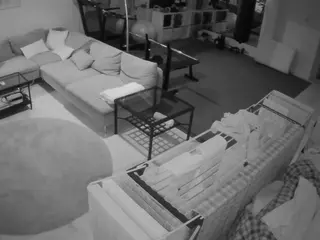 Julmodels Living-2's Live Sex Cam Show