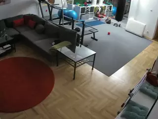 Julmodels Living-2's Live Sex Cam Show