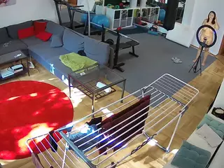Julmodels Living-2's Live Sex Cam Show