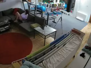 Julmodels Living-2's Live Sex Cam Show