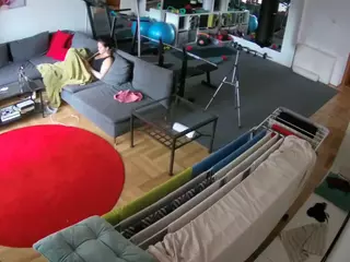 Julmodels Living-2's Live Sex Cam Show