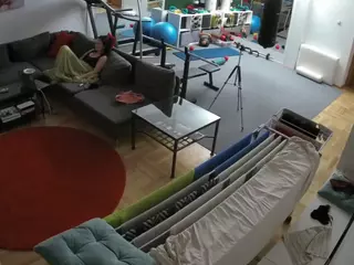 Julmodels Living-2's Live Sex Cam Show