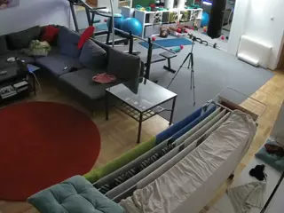 Julmodels Living-2's Live Sex Cam Show