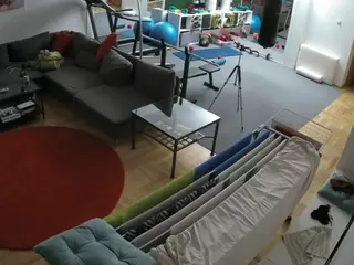 Julmodels Living-2's Live Sex Cam Show