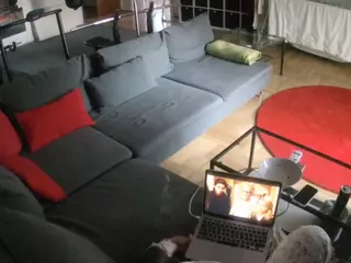 Julmodels Living-3's Live Sex Cam Show