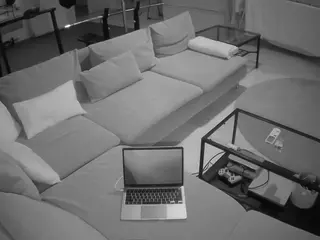 Julmodels Living-3's Live Sex Cam Show