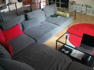 Julmodels Living-3's Live Sex Cam Show
