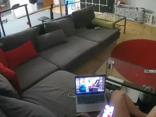 Julmodels Living-3's Live Sex Cam Show