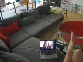 Julmodels Living-3's Live Sex Cam Show