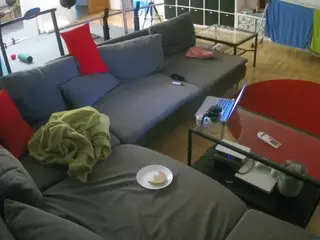 Julmodels Living-3's Live Sex Cam Show