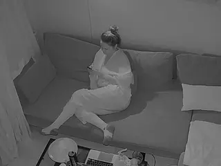 Julmodels Living-7's Live Sex Cam Show