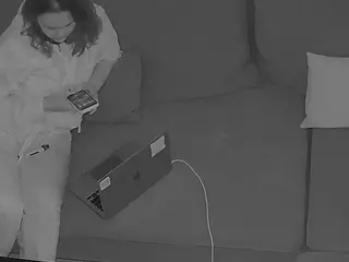 Julmodels Living-7's Live Sex Cam Show