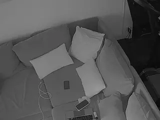 Julmodels Living-7's Live Sex Cam Show