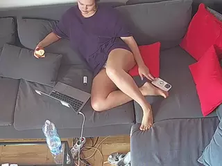 Julmodels Living-7's Live Sex Cam Show