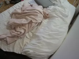 Julmodels Bedroom-C1's Live Sex Cam Show
