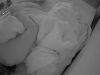 Julmodels Bedroom-C1's Live Sex Cam Show