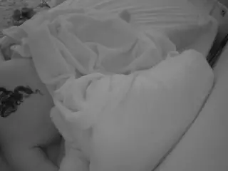 Julmodels Bedroom-C1's Live Sex Cam Show