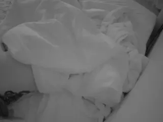 Julmodels Bedroom-C1's Live Sex Cam Show
