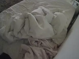 Julmodels Bedroom-C1's Live Sex Cam Show