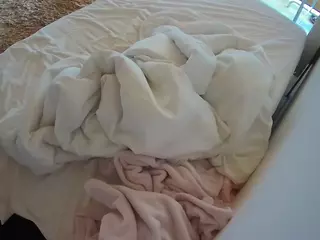 Julmodels Bedroom-C1's Live Sex Cam Show