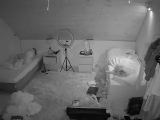 Julmodels Bedroom-C2's Live Sex Cam Show