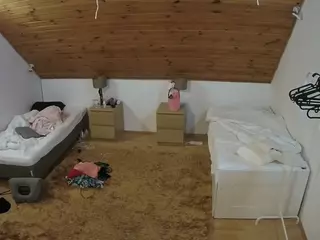 Julmodels Bedroom-C2's Live Sex Cam Show