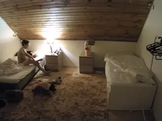 Julmodels Bedroom-C2's Live Sex Cam Show