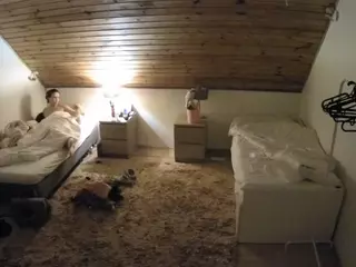 Julmodels Bedroom-C2's Live Sex Cam Show