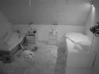 Julmodels Bedroom-C2's Live Sex Cam Show