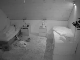 Julmodels Bedroom-C2's Live Sex Cam Show