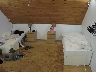 Julmodels Bedroom-C2's Live Sex Cam Show