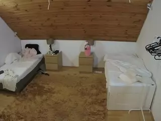 Julmodels Bedroom-C2's Live Sex Cam Show