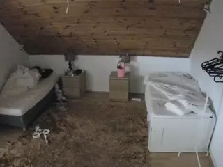 Julmodels Bedroom-C2's Live Sex Cam Show