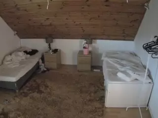 Julmodels Bedroom-C2's Live Sex Cam Show