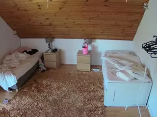 Julmodels Bedroom-C2's Live Sex Cam Show