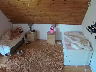 Julmodels Bedroom-C2's Live Sex Cam Show
