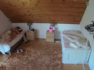 Julmodels Bedroom-C2's Live Sex Cam Show