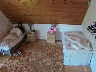 Julmodels Bedroom-C2's Live Sex Cam Show
