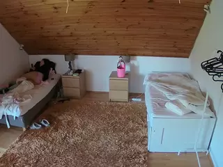Julmodels Bedroom-C2's Live Sex Cam Show